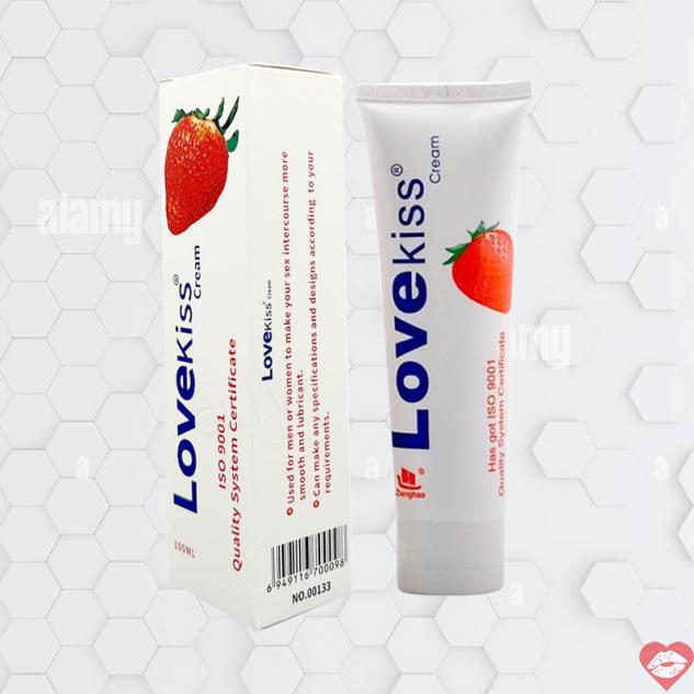 Địa chỉ bán Gel Love Kiss bôi trơn hương dâu 100ml hàng mới về 